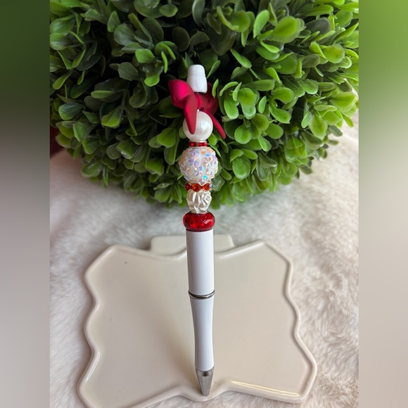 Handmade Red and White Beaded Decorative Pens with Bows - Picture 4 of 4